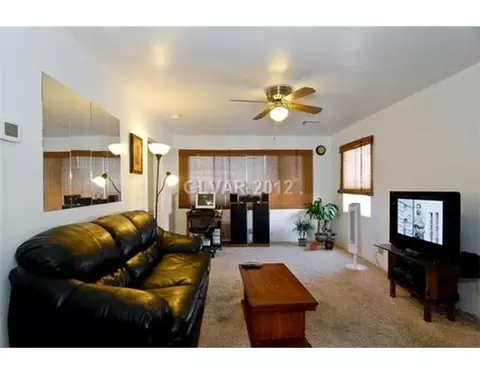 422 W Basic Rd, Henderson, NV 89015 photo 2