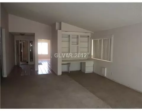 2354 Viewcrest Rd, Henderson, NV 89014 photo 2