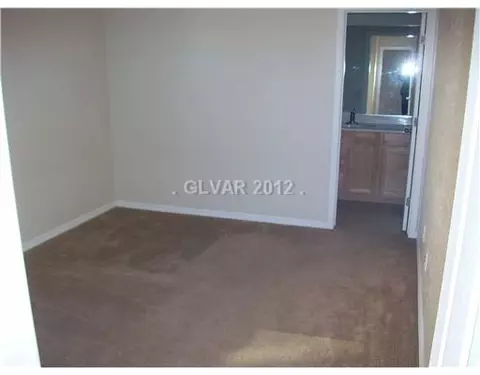 2513 Lockerbie St, Henderson, NV 89044 photo 17