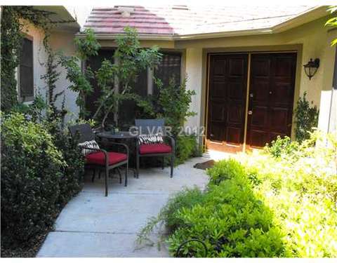 537 Carnforth Dr, Henderson, NV 89014 photo 2