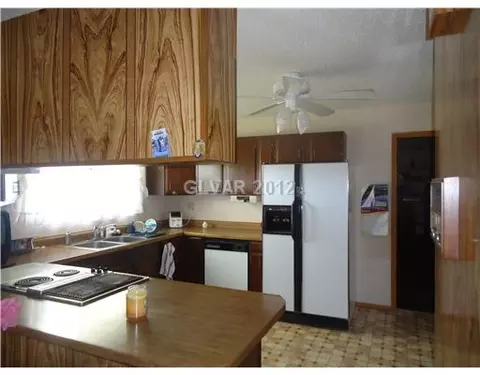 999 E 13th, Ely, NV 89301 photo 2