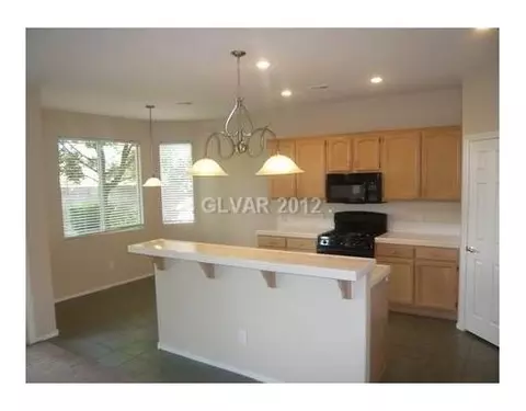 165 Adomeit Dr, Henderson, NV 89074 photo 4