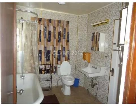 840 Lyons, Ely, NV 89301 photo 7