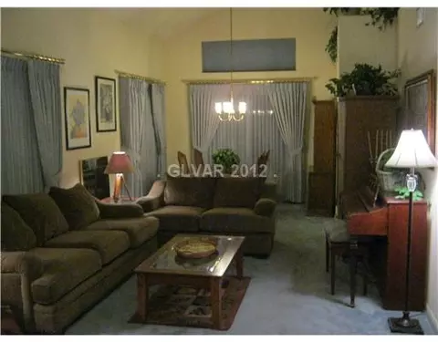 1828 Ruby Ln, Henderson, NV 89014 photo 4