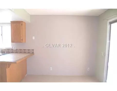 604 Carleton Dr, Henderson, NV 89014 photo 4