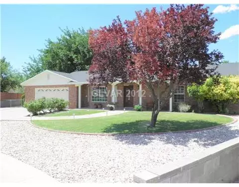 395 Circula Violeta, Washington, UT 84780 photo 1
