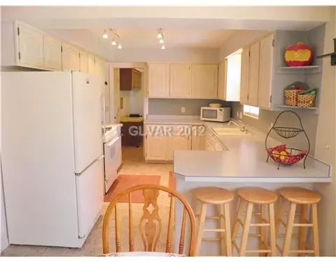 395 Circula Violeta, Washington, UT 84780 photo 4