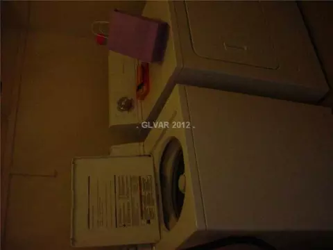 264 Calliope Dr, Henderson, NV 89074 photo 5