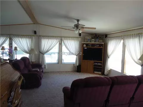 551 Ogden, Ely, NV 89301 photo 2