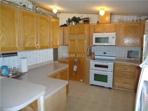 551 Ogden, Ely, NV 89301 photo 4
