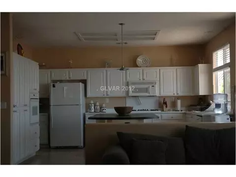 1898 Eagle Flight Ln, Henderson, NV 89012 photo 6