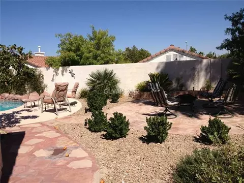 1898 Eagle Flight Ln, Henderson, NV 89012 photo 4