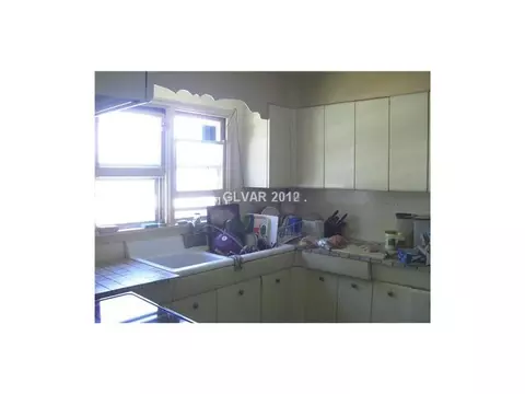 630 Pine, Ely, NV 89301 photo 3