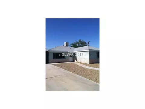 121 Beech St, Henderson, NV 89015 photo 1