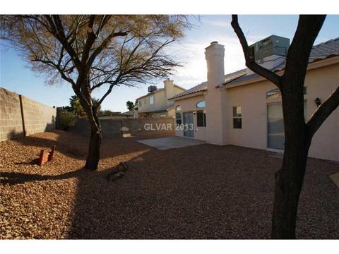 136 Cloudcrest Dr, Henderson, NV 89015 photo 2