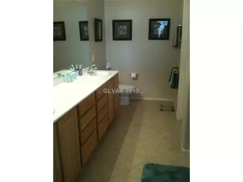 2575 Serene Moon Dr, Henderson, NV 89044 photo 4