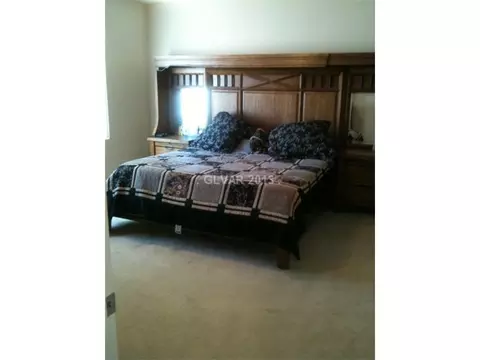 2575 Serene Moon Dr, Henderson, NV 89044 photo 3