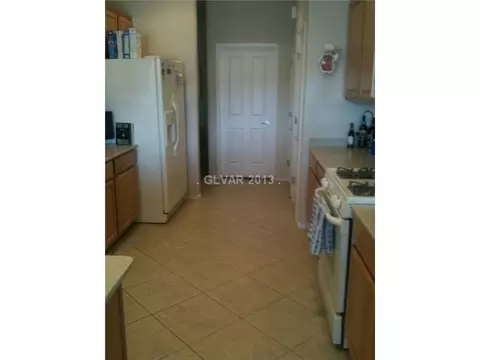 2575 Serene Moon Dr, Henderson, NV 89044 photo 5