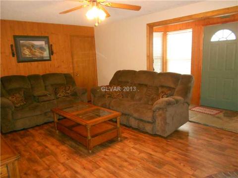 1055 Mountain Vw, Ely, NV 89301 photo 3