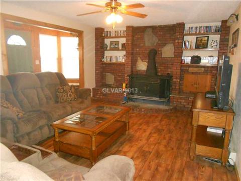 1055 Mountain Vw, Ely, NV 89301 photo 4