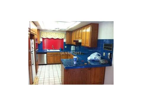 522 Carnforth Dr, Henderson, NV 89014 photo 2