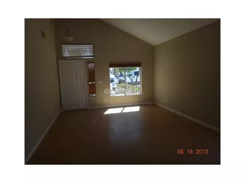 10093 Solid Lime St, Las Vegas, NV 89183 photo 2