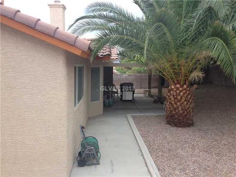 1685 Keepsake Ave, Henderson, NV 89014 photo 2