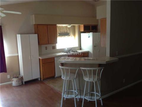 906 Wagon Train Dr, Henderson, NV 89002 photo 4