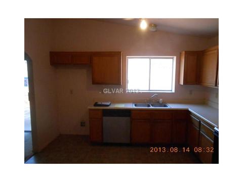 211 Eugene Way, Henderson, NV 89015 photo 3