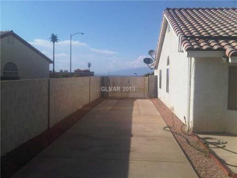 115 Cedar Tree Dr, Henderson, NV 89002 photo 8
