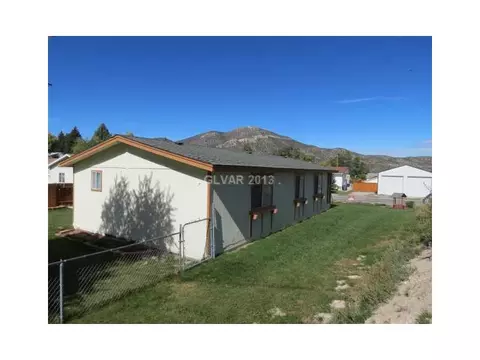 860 Avenue K, Ely, NV 89301 photo 2