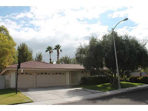 526 Carnforth Dr, Henderson, NV 89014 photo 2
