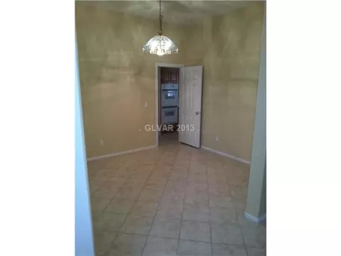 1069 Split Rail St, Henderson, NV 89011 photo 3