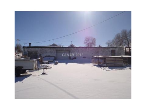 985 Avenue G, Ely, NV 89301 photo 1