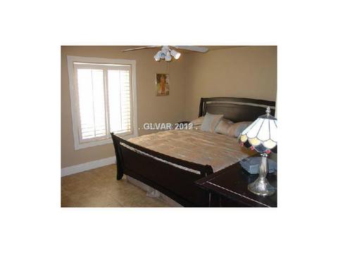3053 Emerald Wind St, Henderson, NV 89052 photo 3