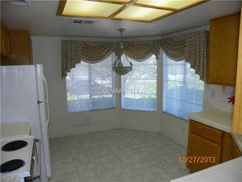 314 Windmere St, Henderson, NV 89074 photo 4