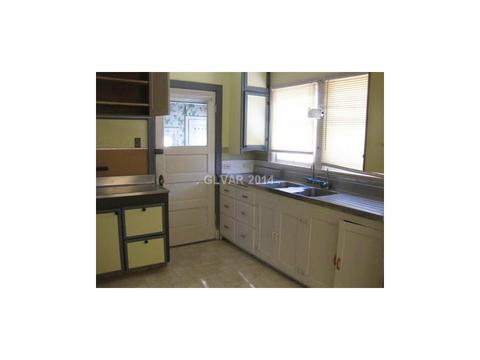 1040 Mill, Ely, NV 89301 photo 7