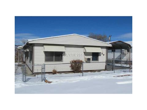 929 Park, Ely, NV 89301 photo 2