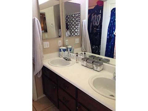 722 Booted Eagle St, Henderson, NV 89015 photo 13
