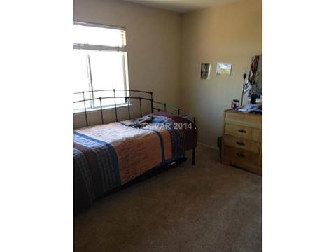 722 Booted Eagle St, Henderson, NV 89015 photo 15