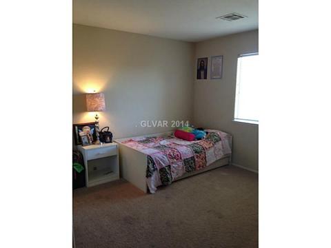 722 Booted Eagle St, Henderson, NV 89015 photo 14