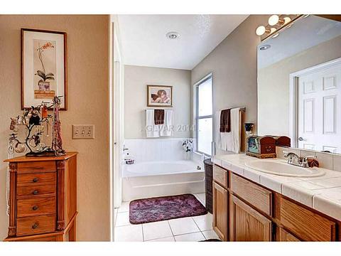 1834 Ruby Ln, Henderson, NV 89014 photo 11