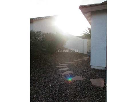 538 Brigadier St, Henderson, NV 89002 photo 4