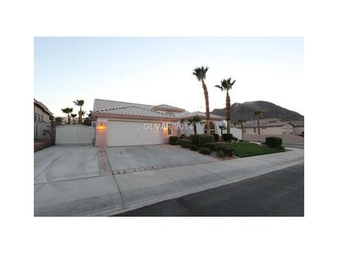 696 Vortex Ave, Henderson, NV 89002 photo 3