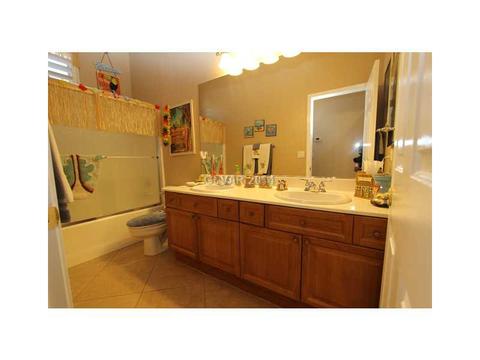 696 Vortex Ave, Henderson, NV 89002 photo 16