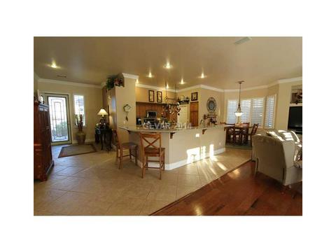696 Vortex Ave, Henderson, NV 89002 photo 5