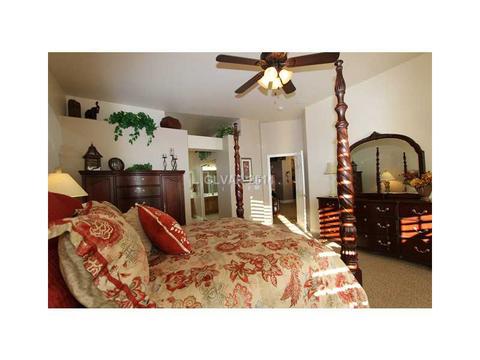 696 Vortex Ave, Henderson, NV 89002 photo 11
