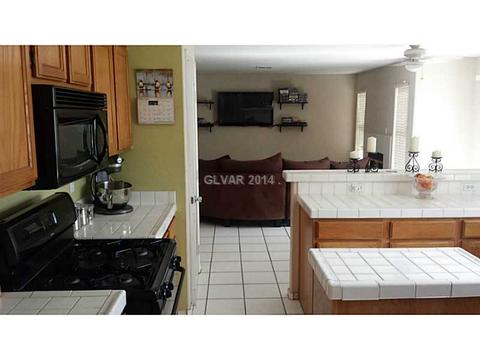 162 Cloudcrest Dr, Henderson, NV 89015 photo 3