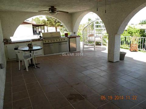 280 E Delamar Dr, Henderson, NV 89015 photo 3