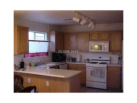 910 Dodee Ct, Henderson, NV 89015 photo 11